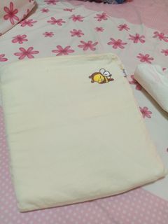 Baby bee pillow preloved