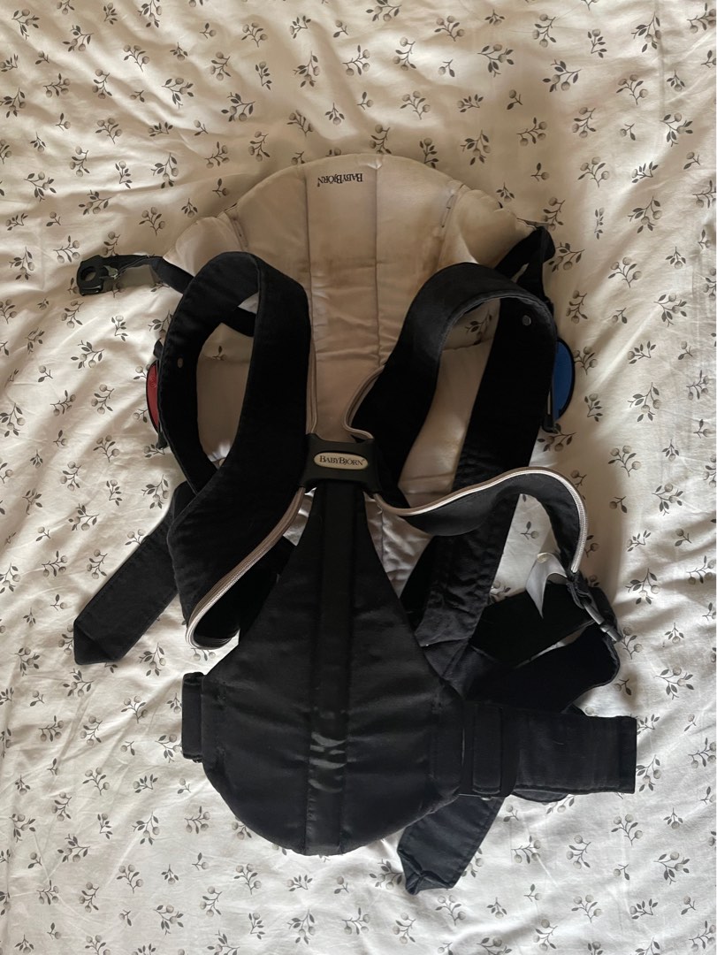 Baby bjorn carrier safety clearance