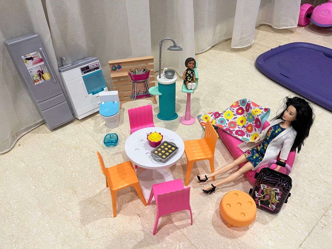 Barbie dream top house 2015 accessories