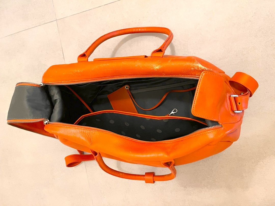 Pure leather hotsell duffle bag
