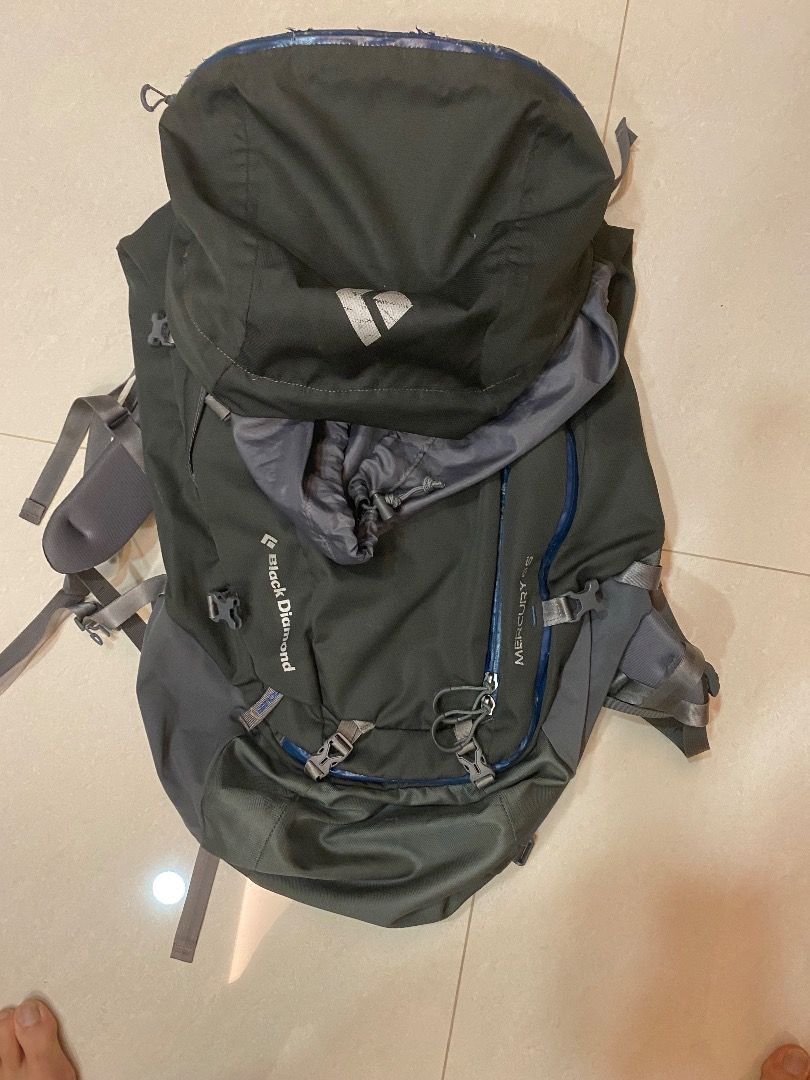Black diamond hotsell mercury 55 backpack