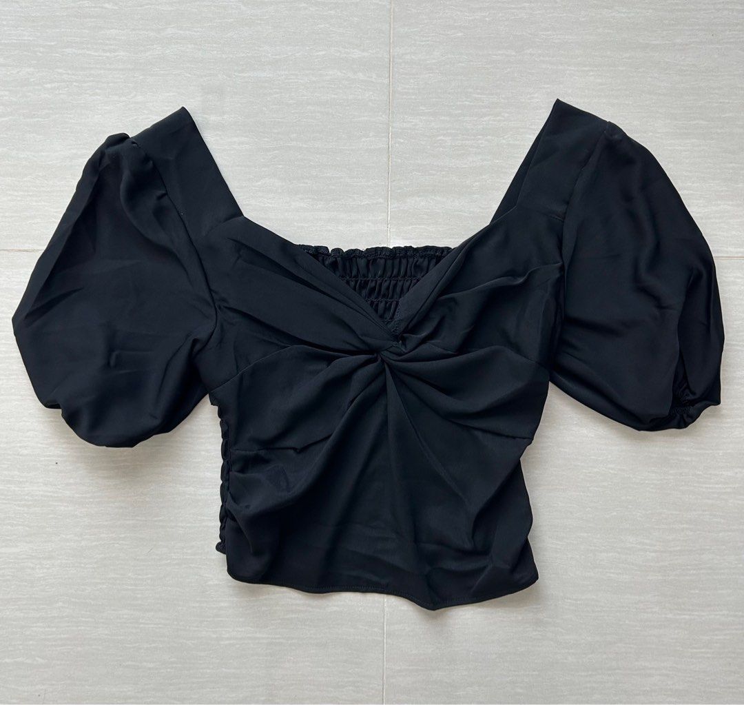 Black Twist Knot Top, Women's Fashion, Tops, Other Tops on Carousell