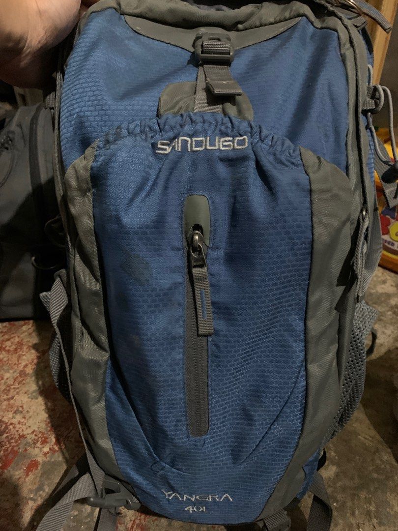 Blue Sandugo Hiking Backpack Yangra 40L (Category: Backpacks) located in San Mateo. Submitted by gypcccx (Listing ID 1257811331, Image 1). Description: Brand: Sandugo 40L Hiking Backpack Last price posted Bought for 2500 Condition of the bag as posted in the pictures (kayo na po bahala maglaba) RFS: Decluttering.
