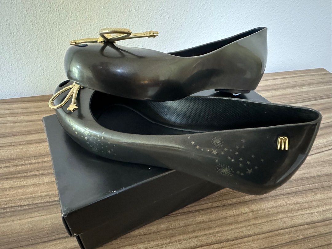 BN MELISSA ULTRAGIRL ELEMENTS AD BLACK GOLD Women s Fashion