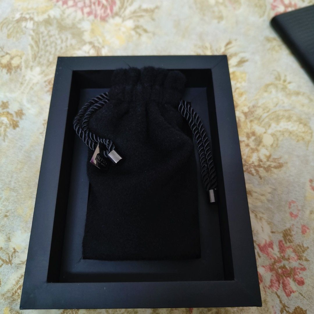 Boss the collection cashmere patchouli 2025