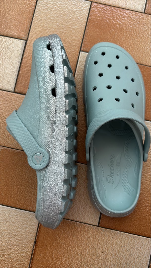 Skechers 1 mont kiara top