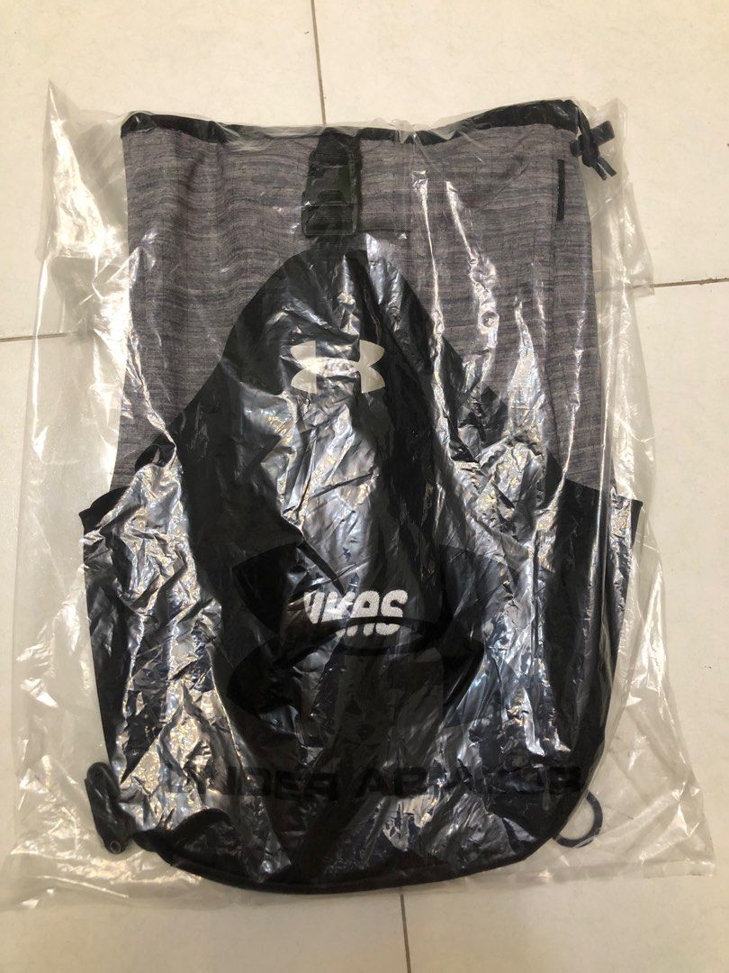 Under armour online drawstring bag sale