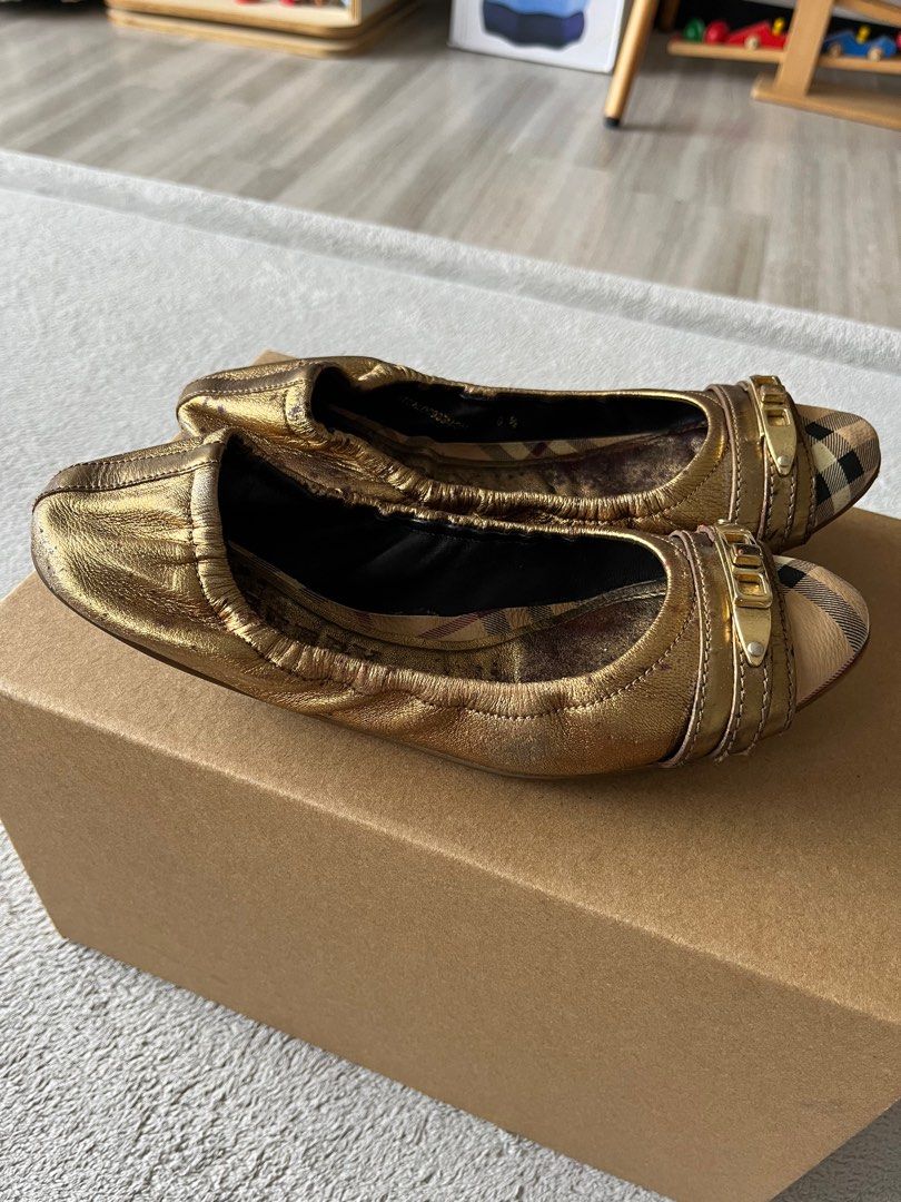 Burberry ballet flats in gold Luxury Sneakers Footwear on