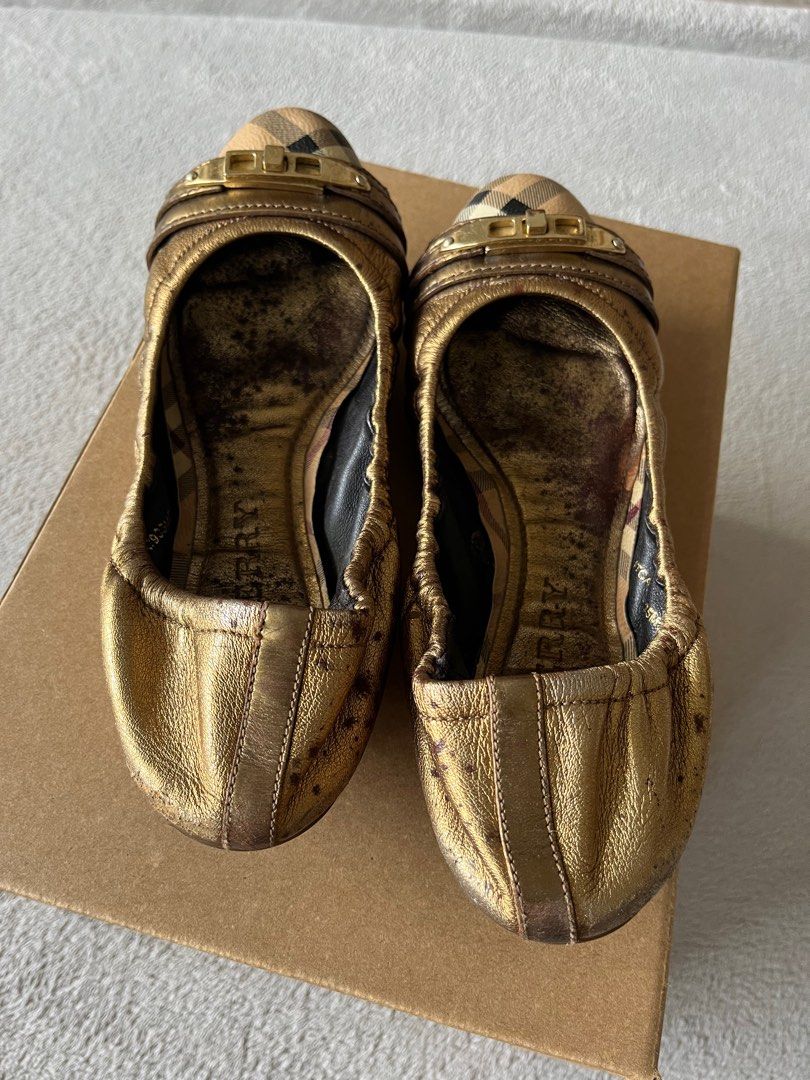 Burberry ballet flats in gold Luxury Sneakers Footwear on