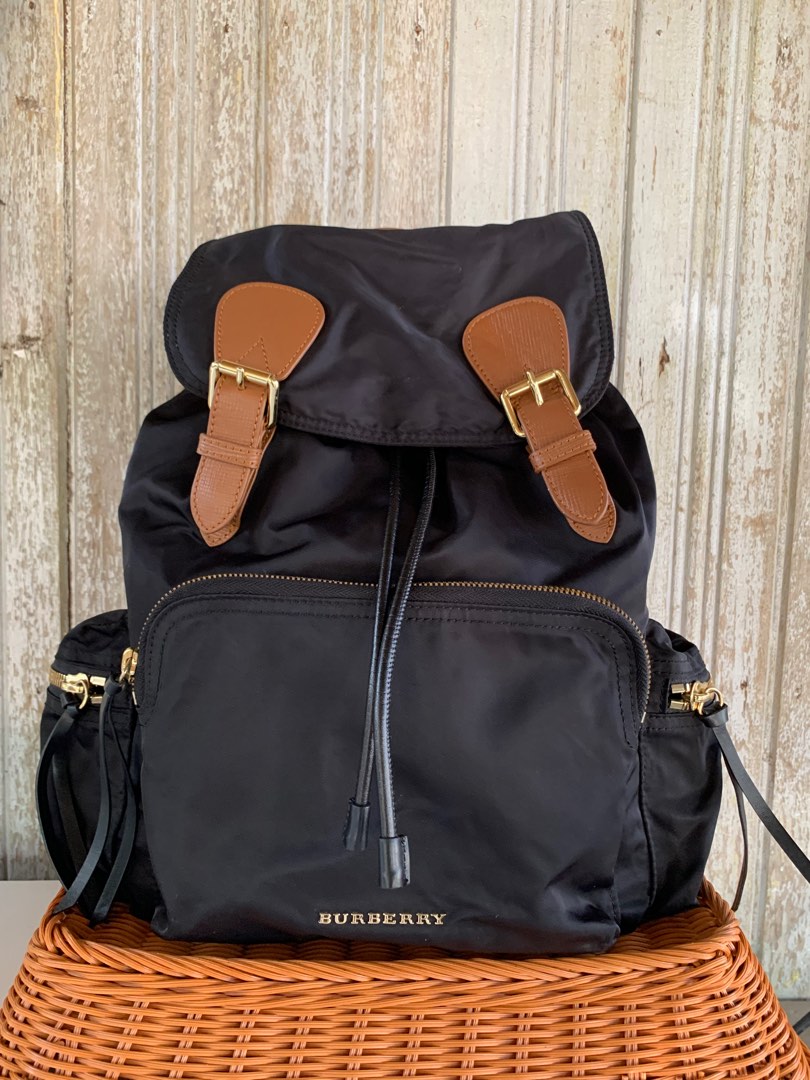 Nylon burberry bag outlet