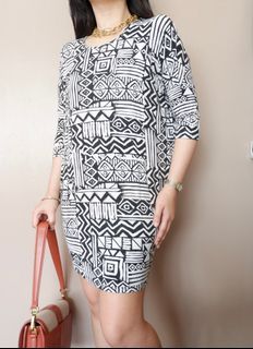 B/W aztec printed dress
