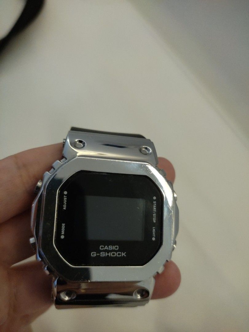 Casio g shock GM5600B