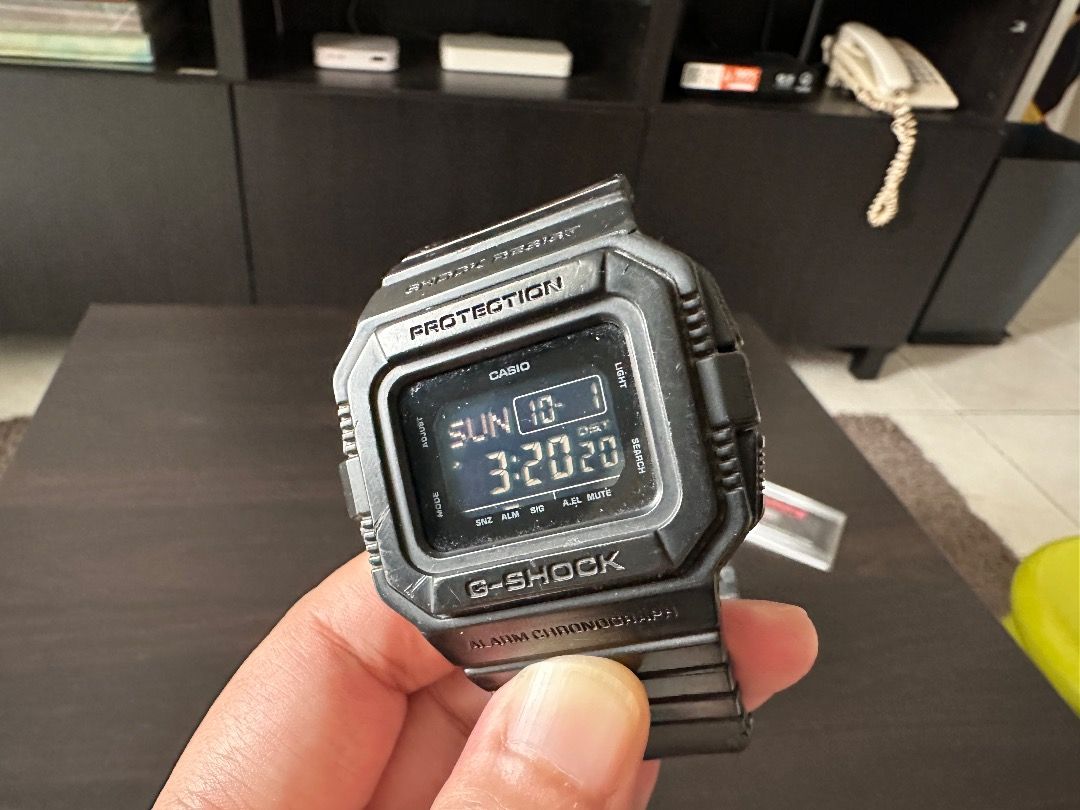 Casio d5500bb hot sale