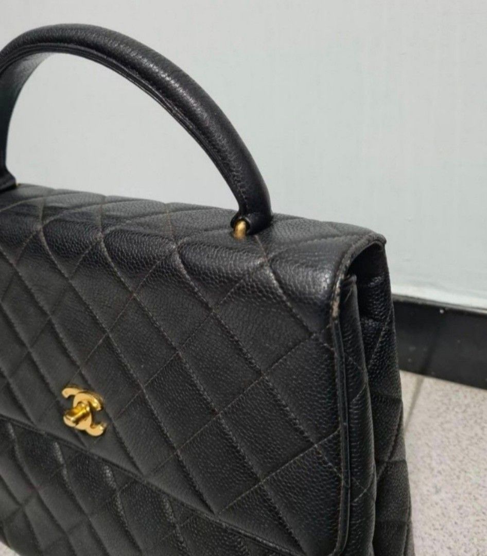 CHANEL Caviar Quilted Small Coco Handle Flap Black 1298993