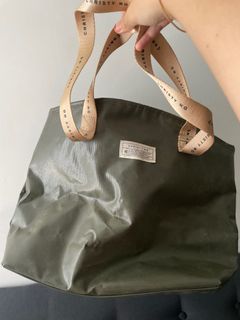 ChristyNg Beth Shoulder Bag, Women's Fashion, Bags & Wallets, Shoulder Bags  on Carousell