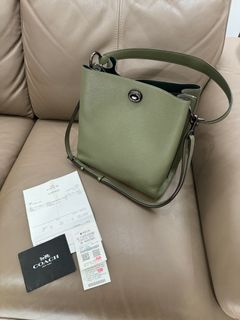 由 reeniyen (刊登 ID 1257832220，圖片 1) 提交，位於 的 (類別：)，說明：。