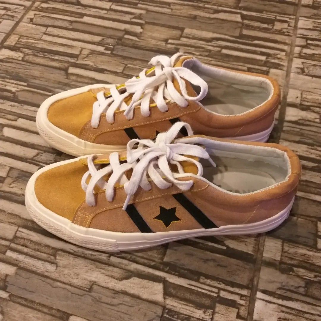 Converse ocre shop