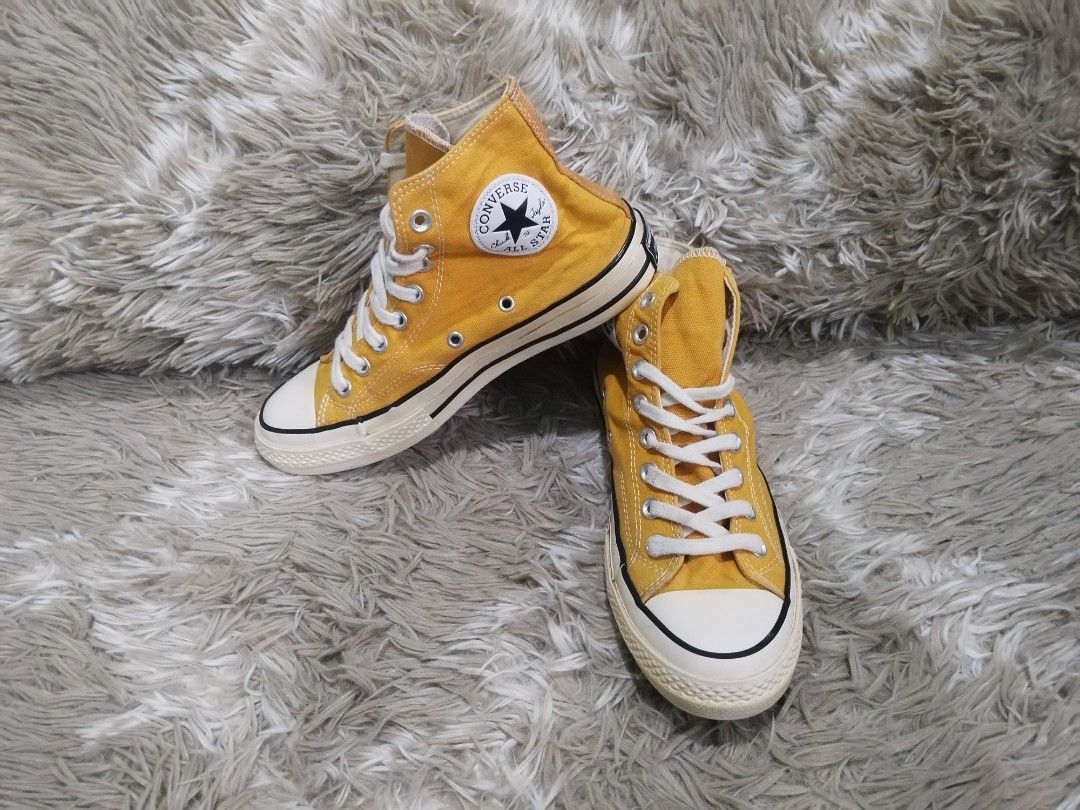 Converse cheap with sunflowers