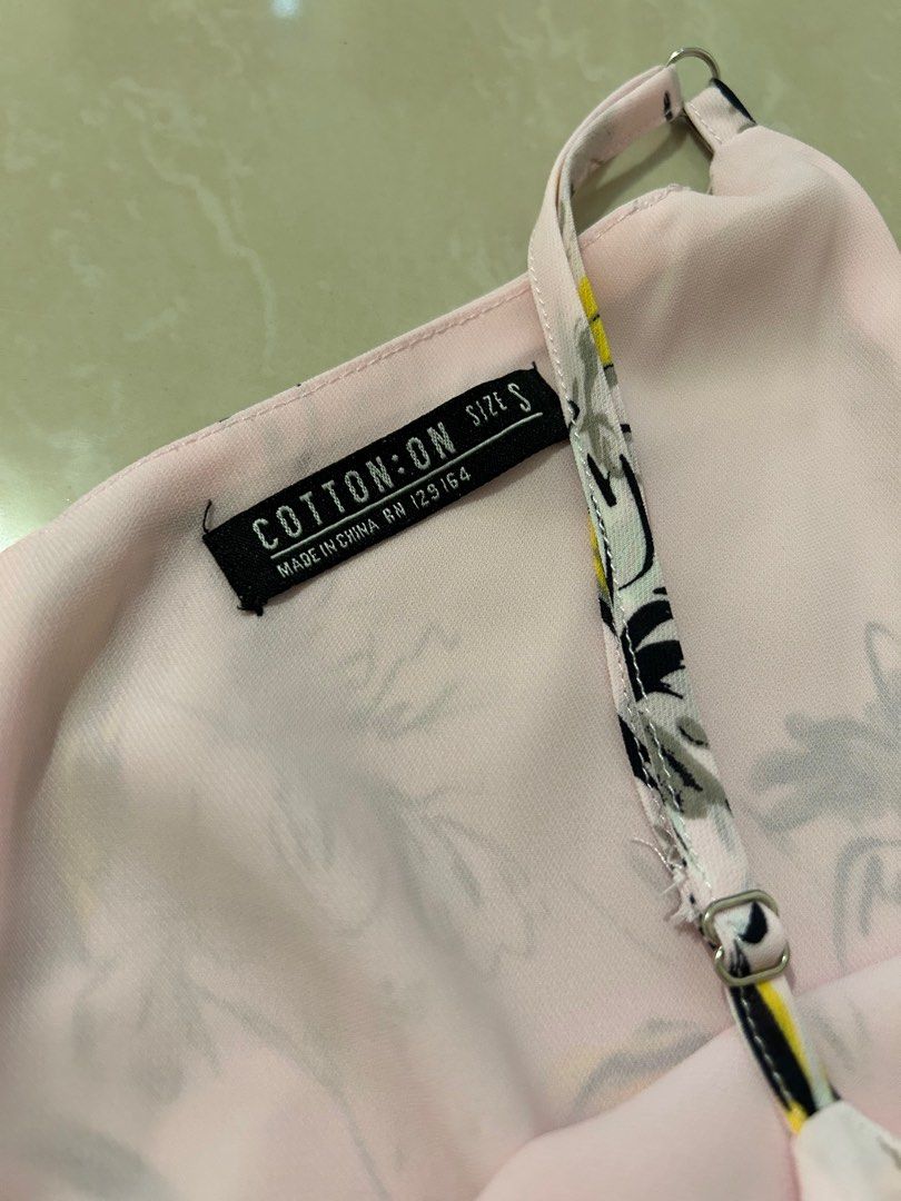 Cotton On light pink dress (Category: Dresses) located in Paranaque City. Submitted by mayegal (Listing ID 1257756840, Image 2). Description: Loose fit Length: 32-35 inches (Adjustable straps) Shipping via Gogo Express No Shopee checkout. .