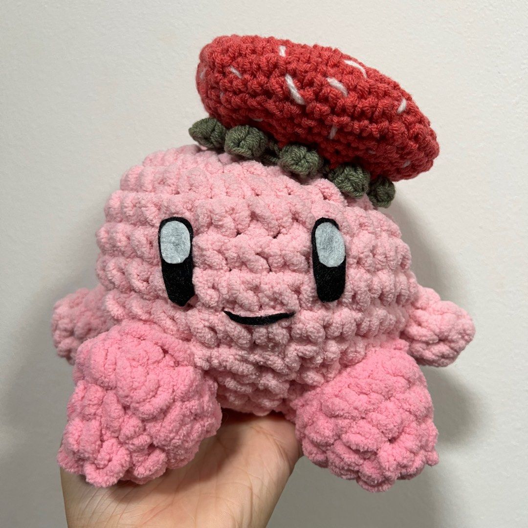 Crochet amigurumi kirby, Hobbies & Toys, Stationery & Craft, Handmade