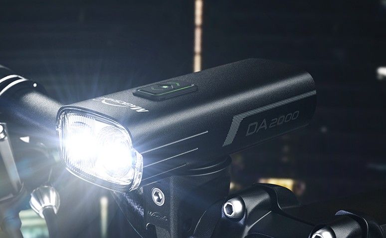 Magicshine DA2000 Bike Front Light 單車頭燈前燈, 運動產品, 單車及配件, 單車- Carousell