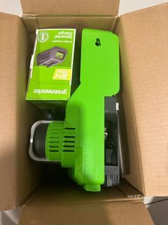 Electic chainsaw greenwork