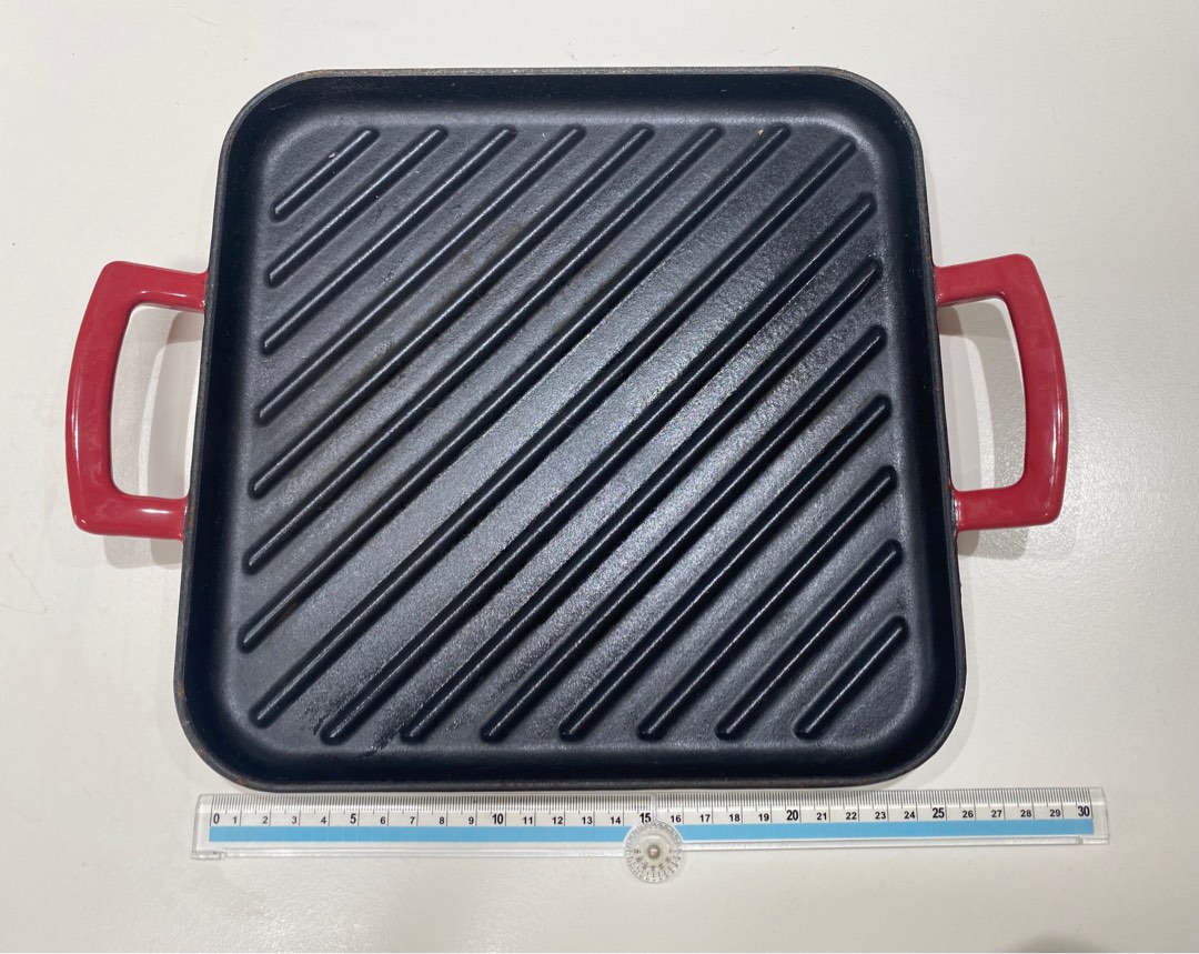 Enameled cast iron grill pan, TV  Home Appliances, Kitchen Appliances,  BBQ, Grills  Hotpots on Carousell