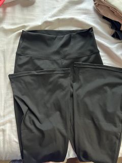 (Category: ) located in . Submitted by shopadsss (Listing ID 1257774214, Image 1). Description: .