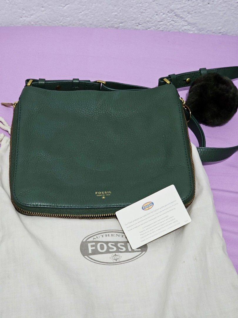 Fossil Genuine Leather Bag Women s Fashion Bags Wallets Cross body Bags on Carousell