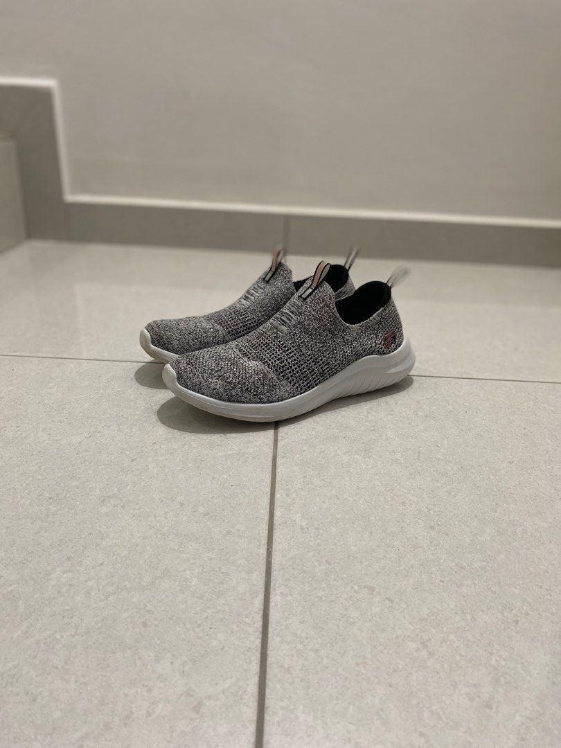 Skechers ultra flex store slip on costco