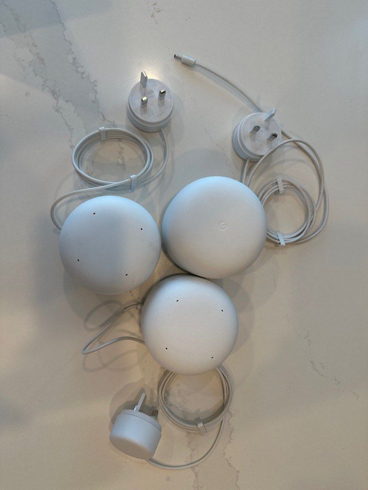 Google Nest Wifi Router + 2 Nest Wifi Points, Computers & Tech, Parts ...