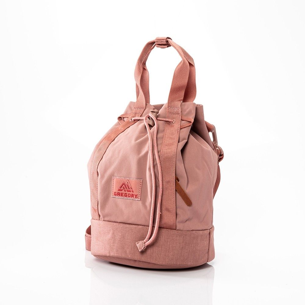 Gregory bucket bag 2025