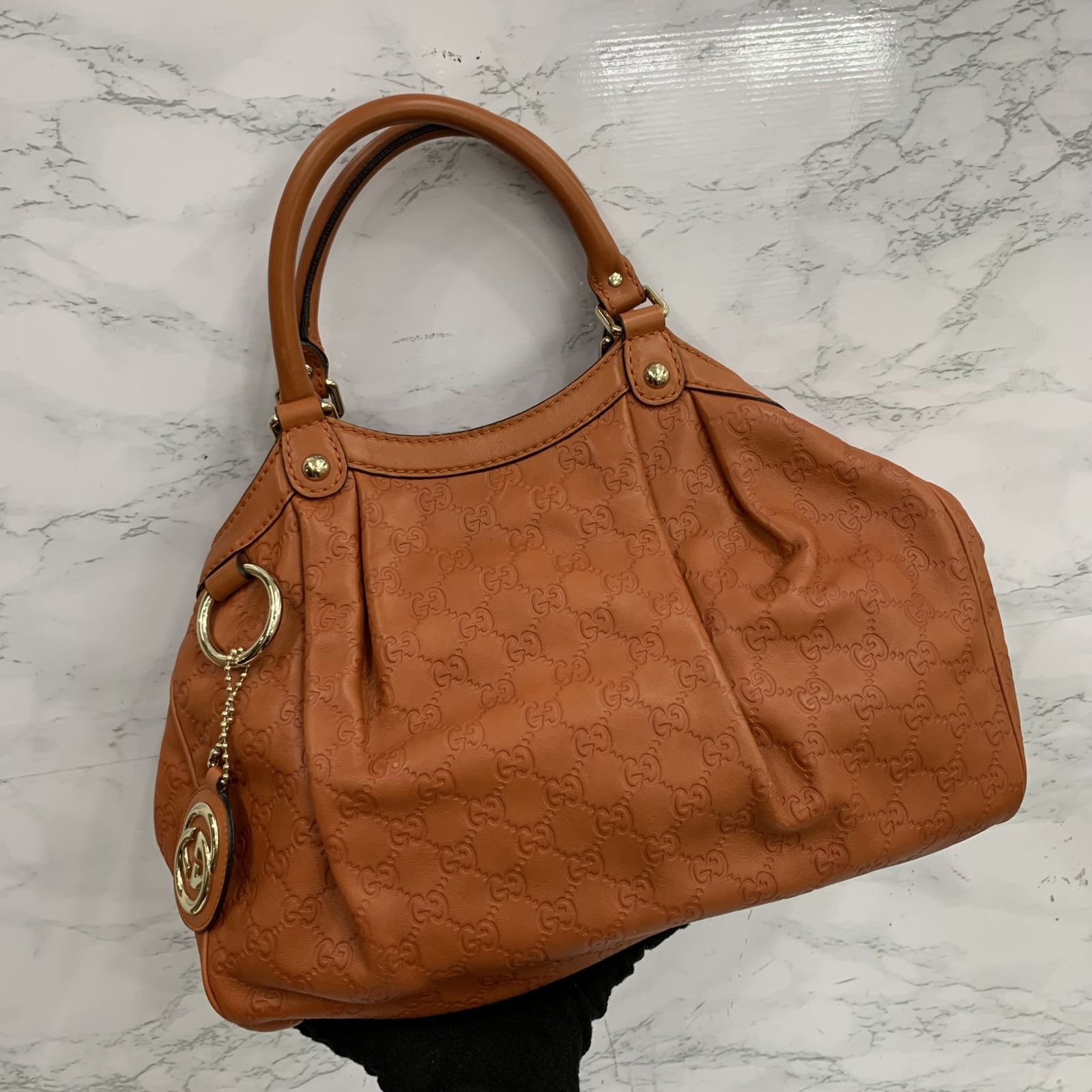 Gucci 211944 2025