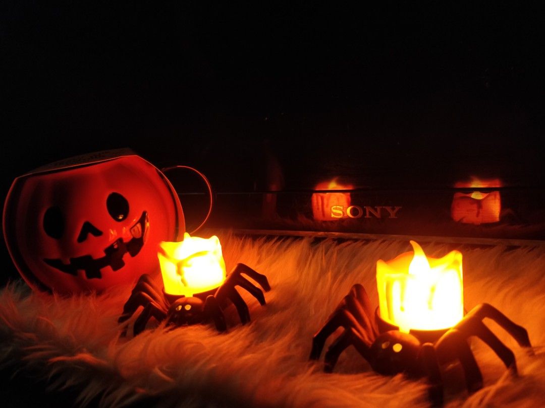 Halloween candle lights Sale!!! (Category: Other Home Decor) located in Quezon City. Submitted by new_order (Listing ID 1257847304, Image 1). Description: Very nice to look at, perfect accent for every Halloween table 🎃🎃🎃.