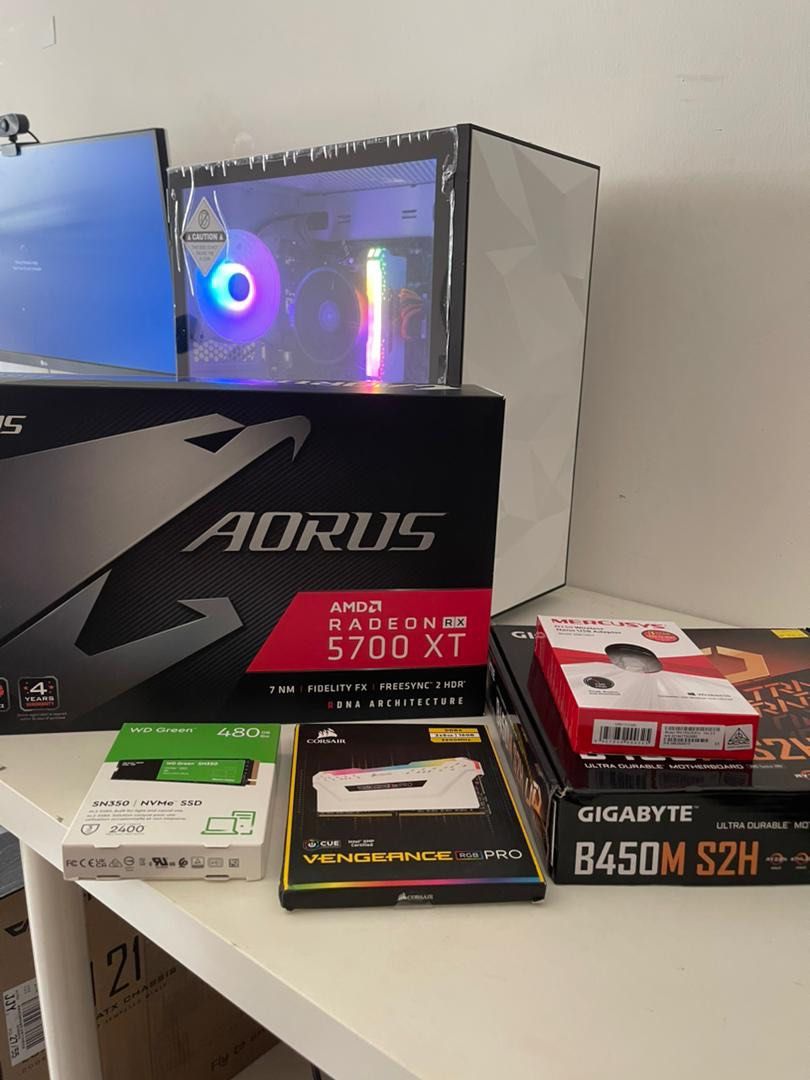 Rx 5700 new arrivals xt r5 3600