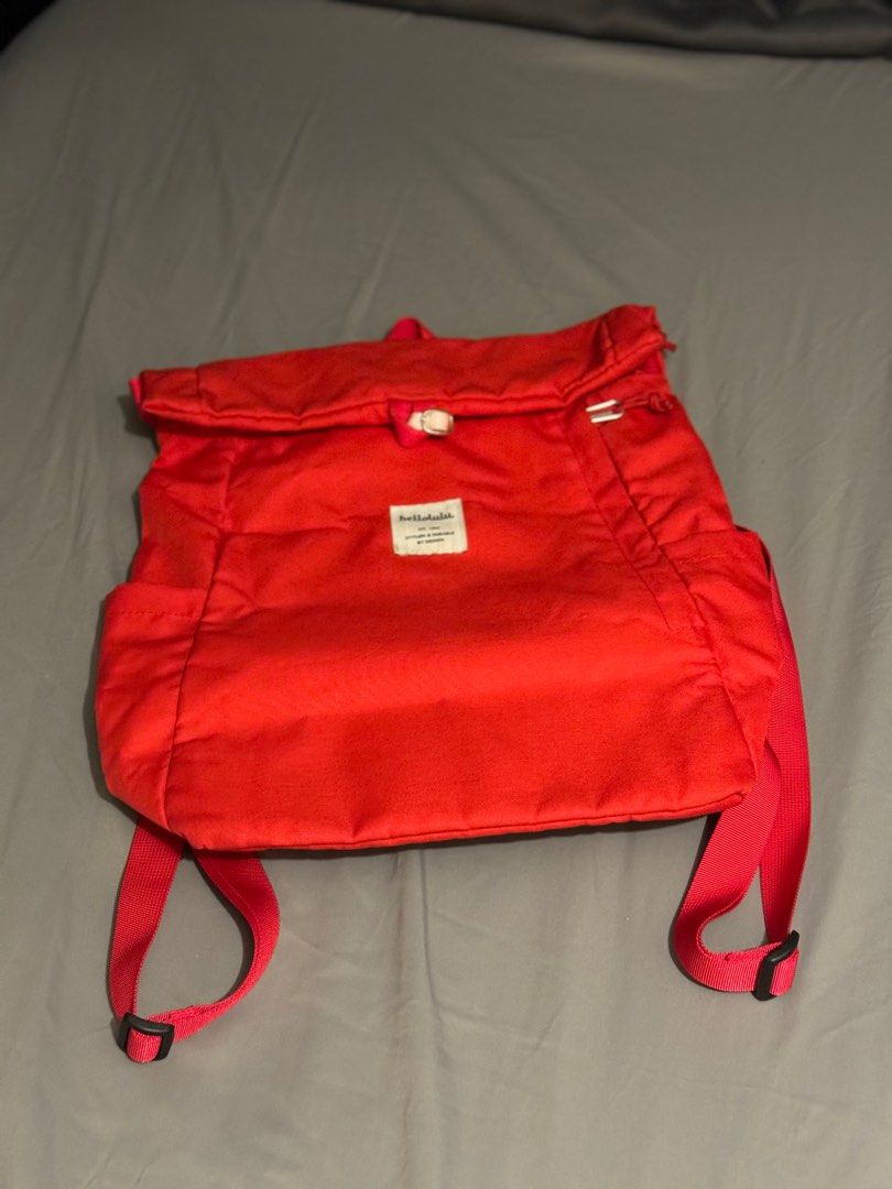 Hellolulu mini tate Carousell