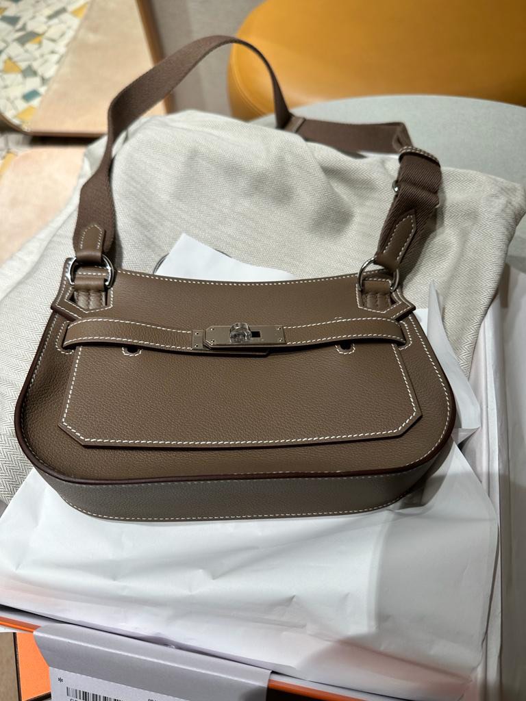 Hermes Jypsiere mini, 女裝, 手袋及銀包, 單肩包- Carousell