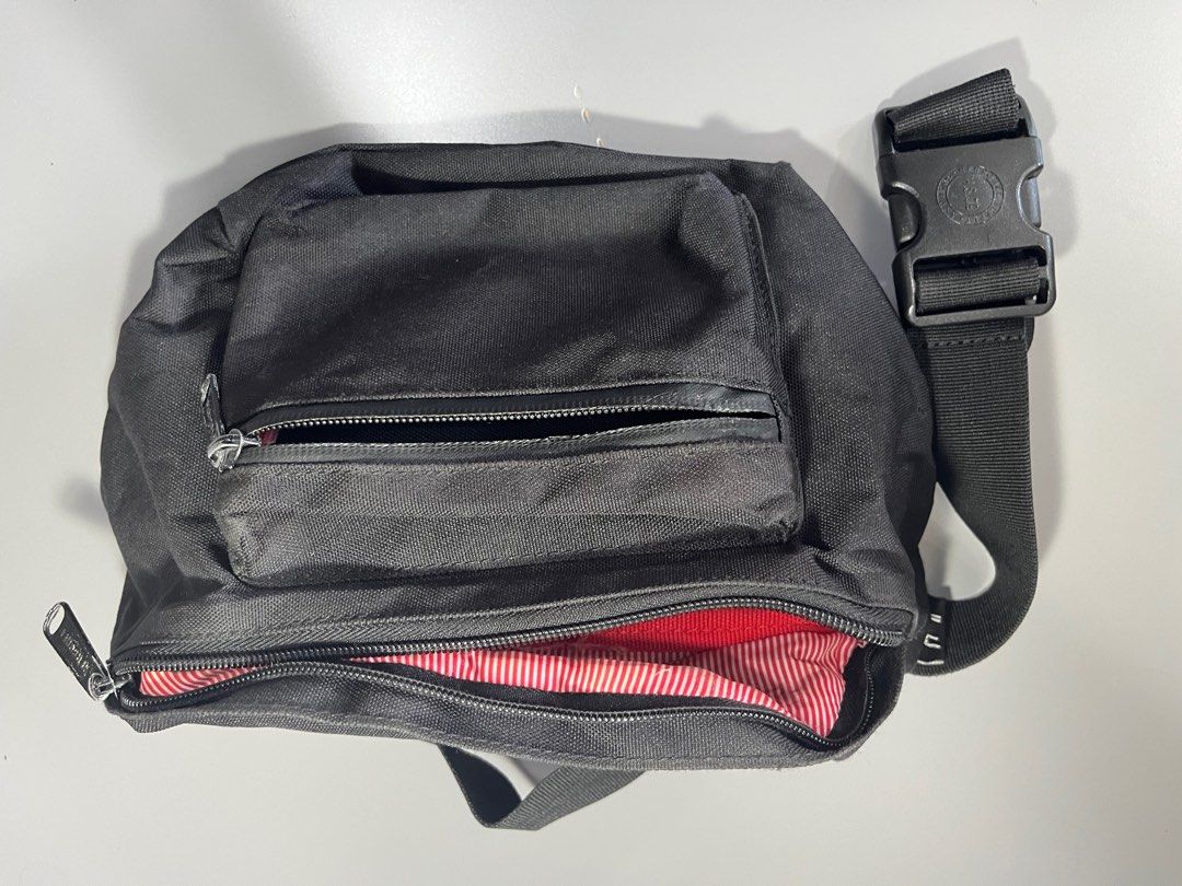 Herschel Seventeen Hip Pack, Men's Fashion, Bags, Belt bags