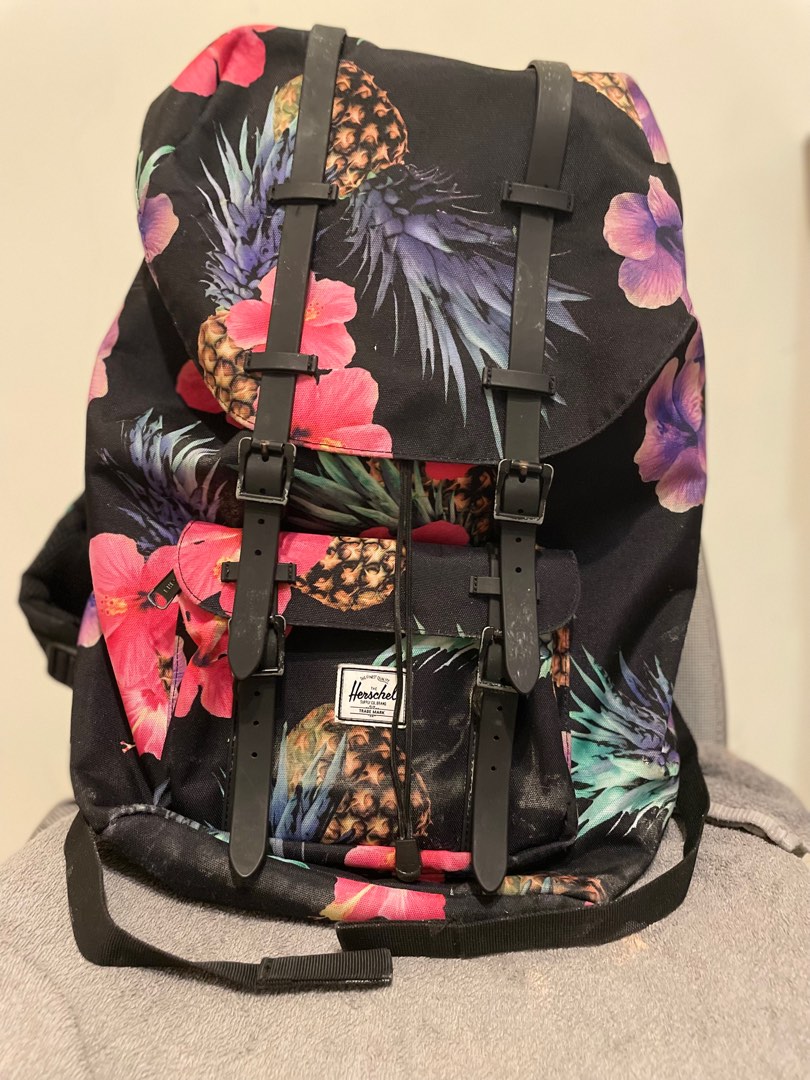 Herschel black pineapple backpack discount