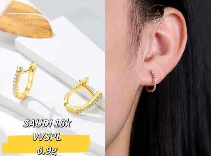 Huggable earrings clearance