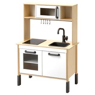 (Category: ) located in . Submitted by mohjoo.1 (Listing ID 1257717799, Image 1). Description: .