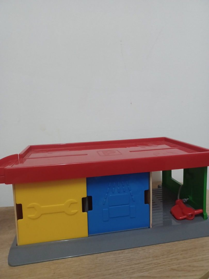 Ikea lillabo garage sale