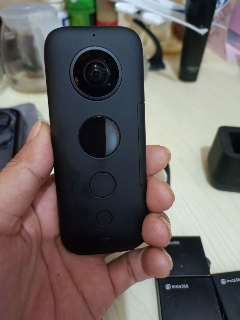 insta 360 one X, 攝影器材, 相機- Carousell