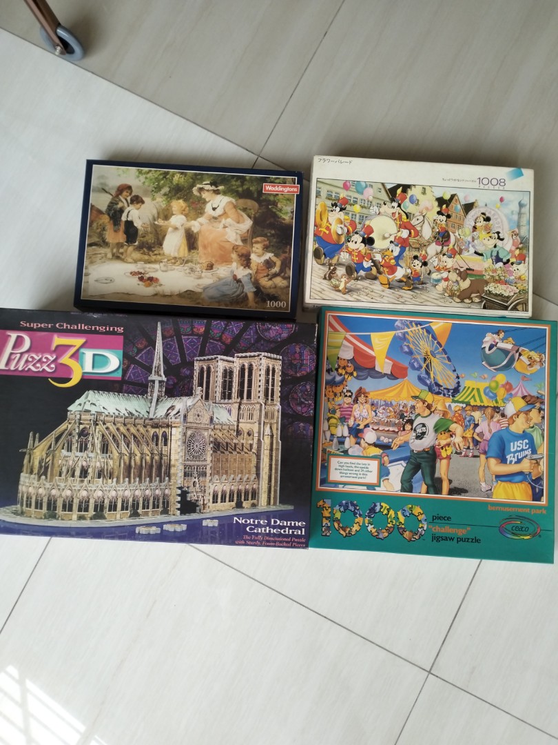 Ravensburger (14973) - Disney Museum - 9000 pieces puzzle