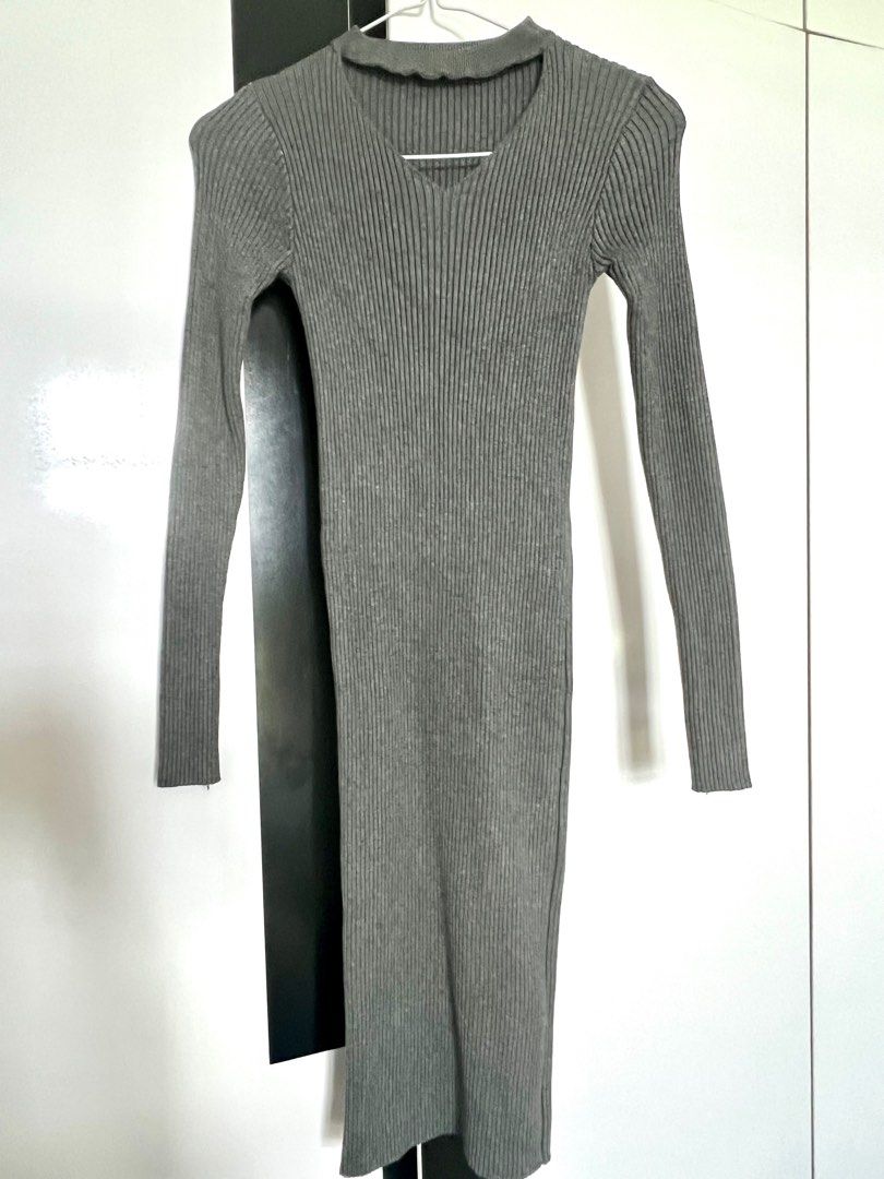 Knitted dress Women s Fashion Dresses Sets Dresses on Carousell