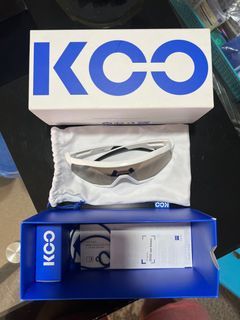 KOO Demos White/Brown
