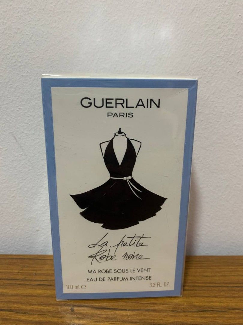La Petite Robe Noire Ma Robe Sous le Vent