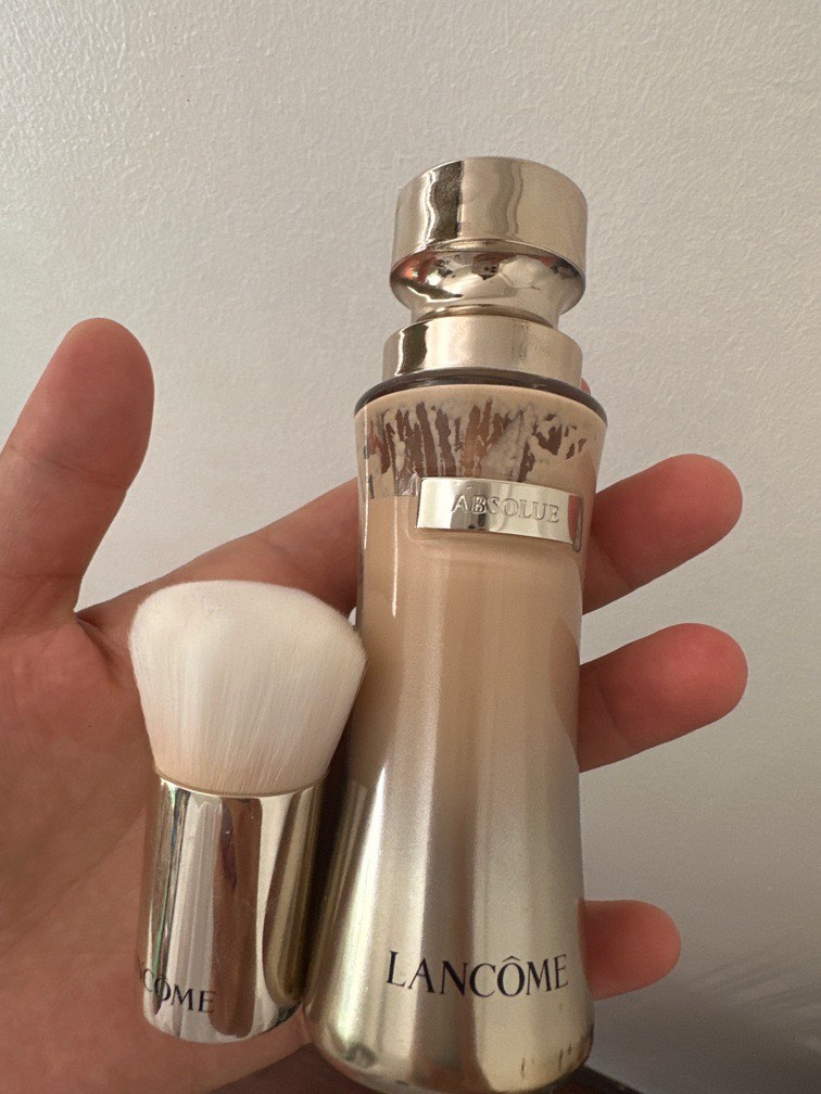 foundation brush, Beauty & Personal Care, Face, Makeup on Carousell