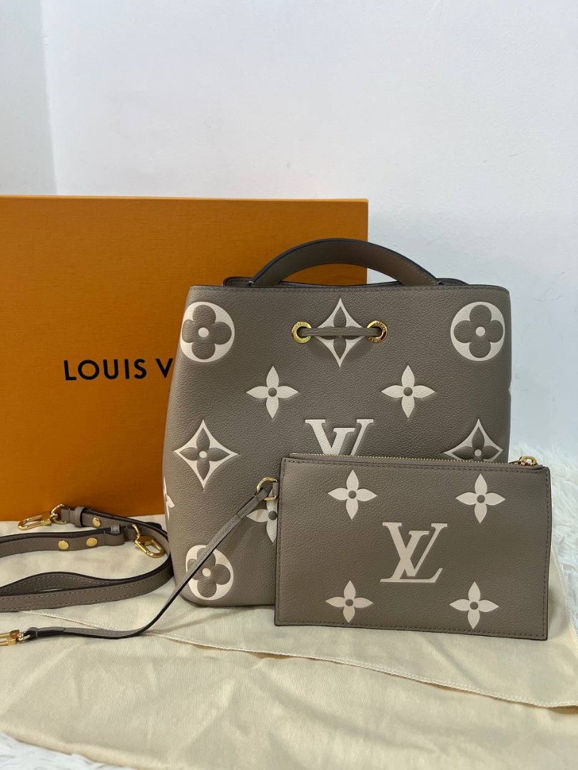 LV neonoe in turtledove. Love it! : r/handbags