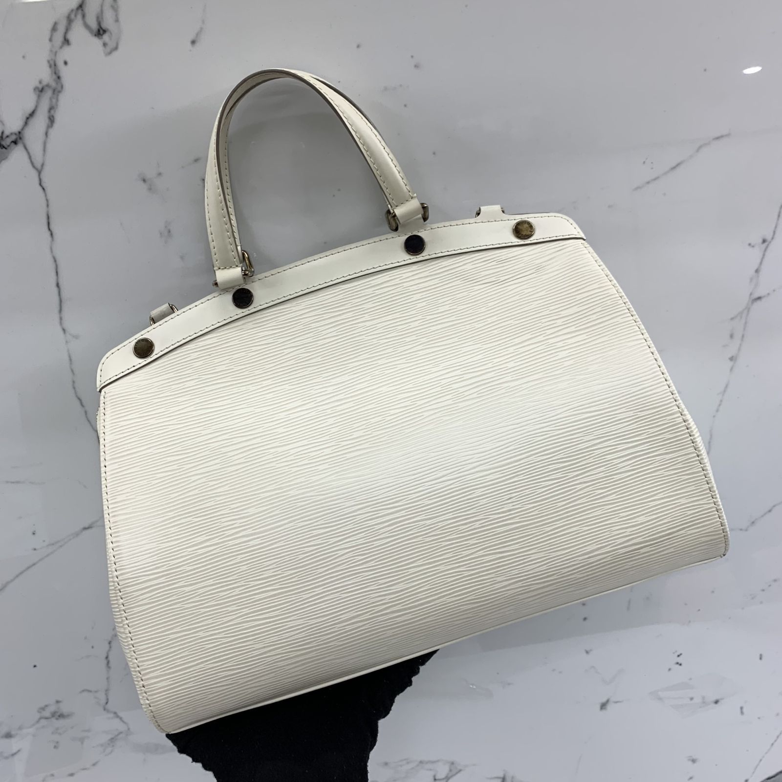 Louis Vuitton Brea mm EPI Leather Satchel Shoulder Bag Ivory